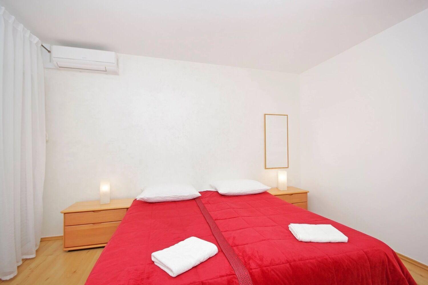 Apartments Javi - Free Private Parking Trogir Exterior photo
